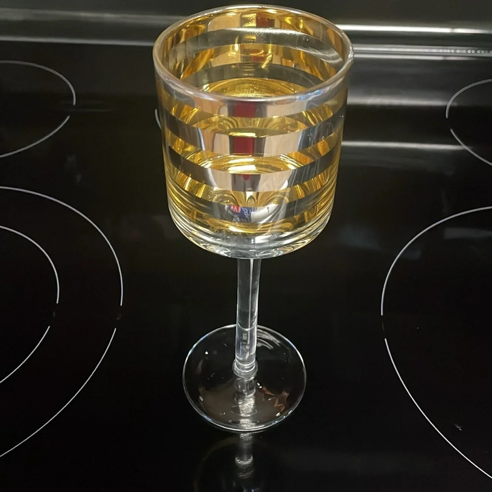 VTG striped Wine Glass/candle votives 8”